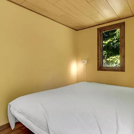 펜션 2 Bedroom Cozy In *