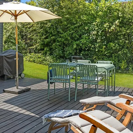 2 Bedroom Cozy In 펜션 스테지